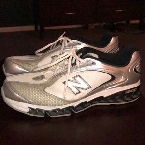 New Balance Zip shoes